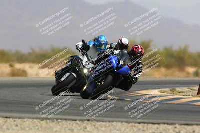 media/Apr-10-2022-SoCal Trackdays (Sun) [[f104b12566]]/Turn 15 (145pm)/